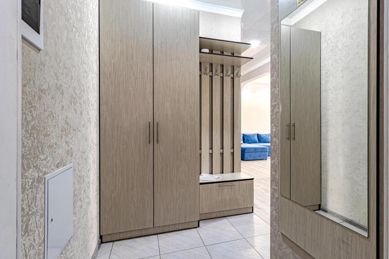 Apartments Lux 53/141 Nur-Sultan  Exterior photo