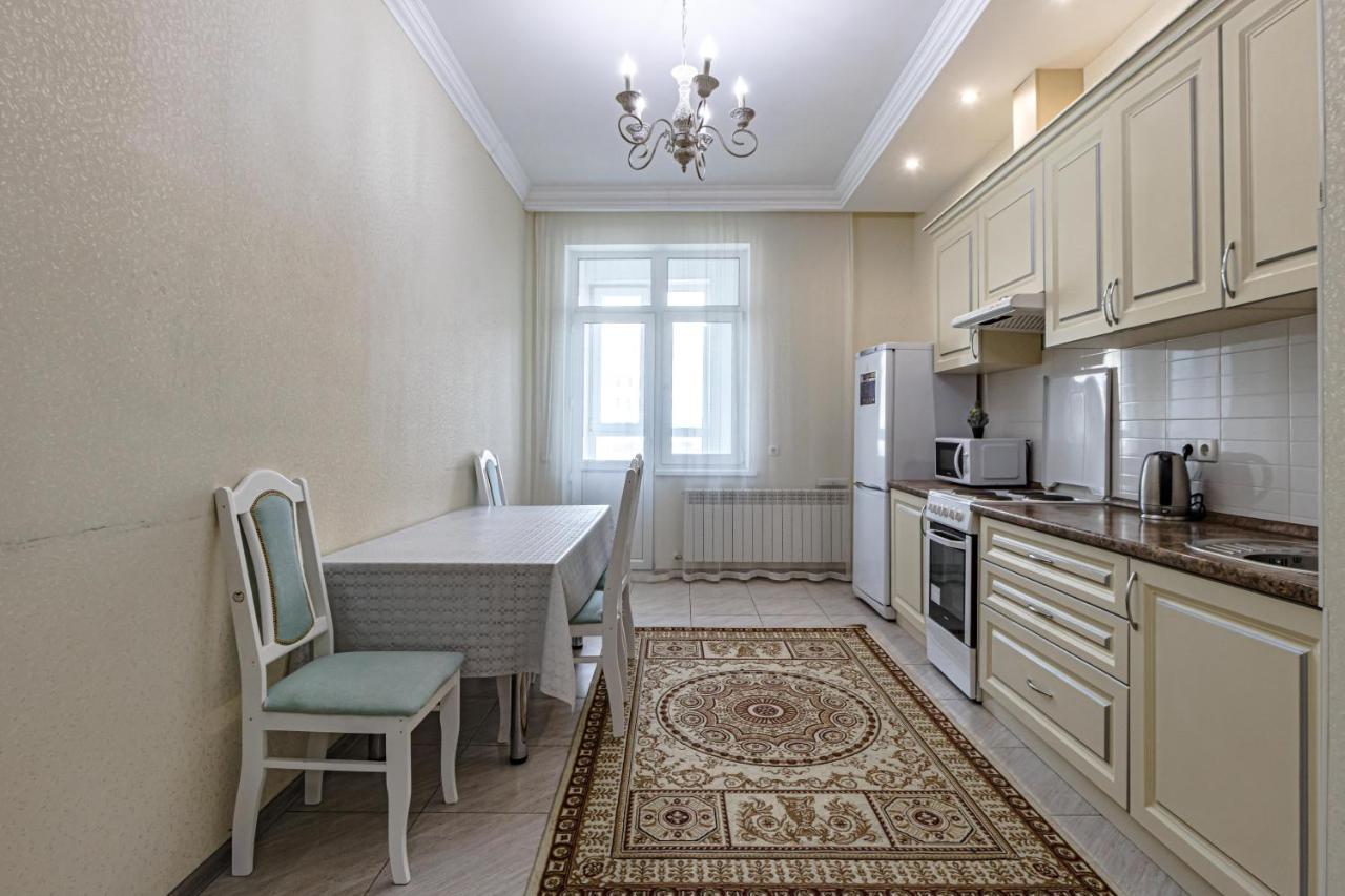 Apartments Lux 53/141 Nur-Sultan  Exterior photo